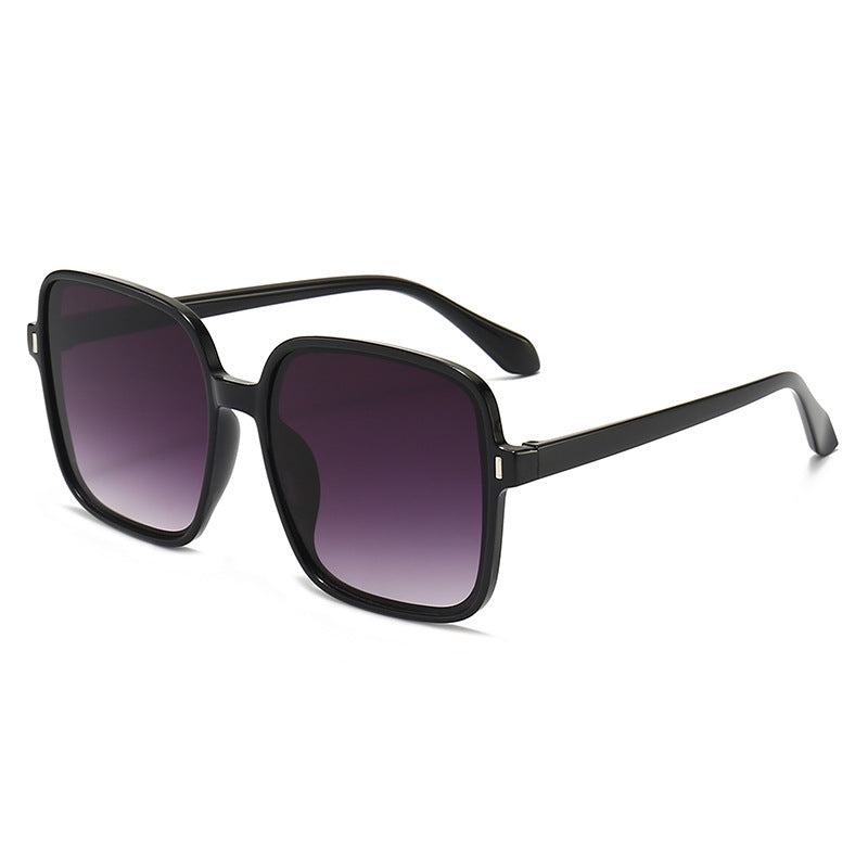 Men And Women With Fashion Simple Sunglasses